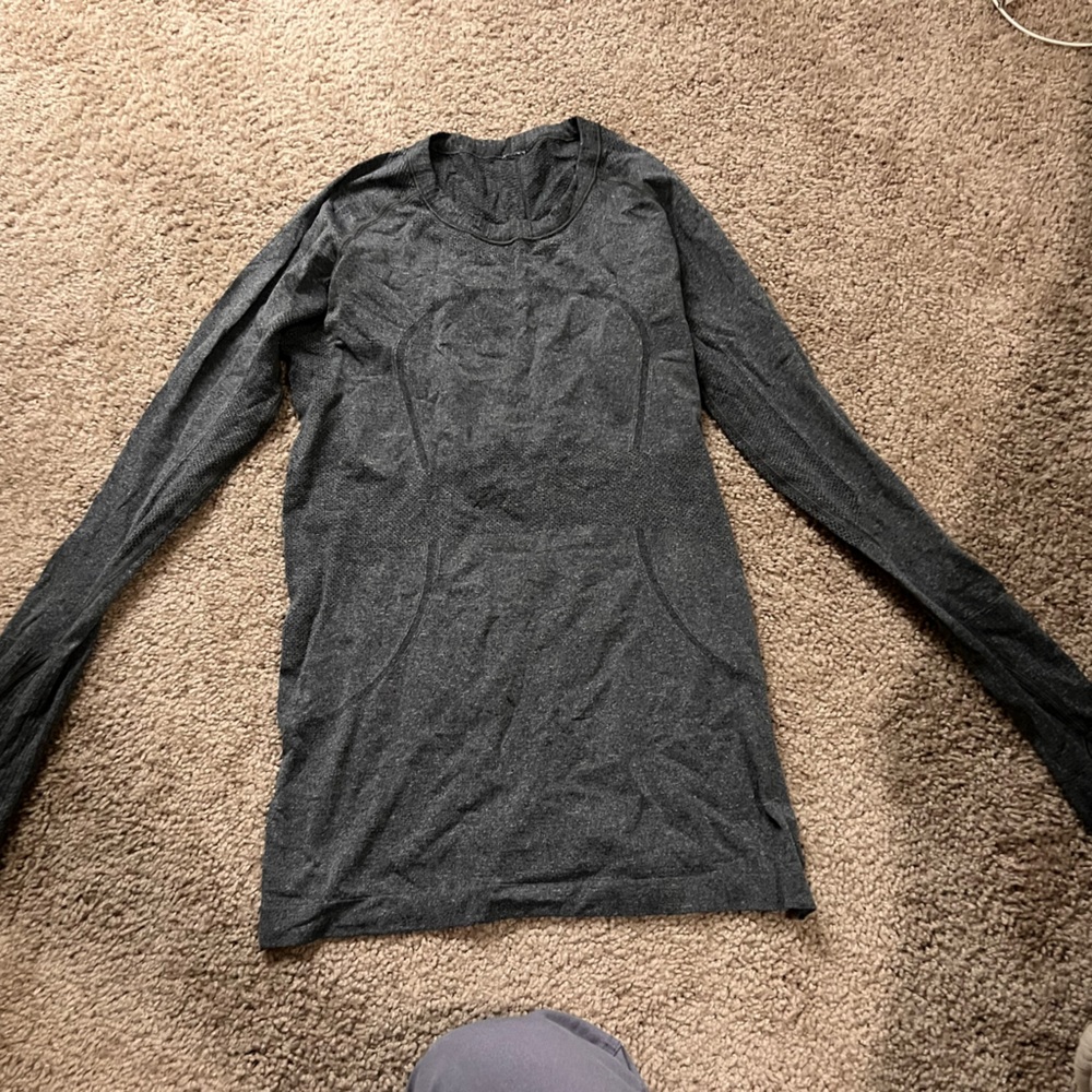 Lululemon Swiftly Tech Long Sleeve Shirt